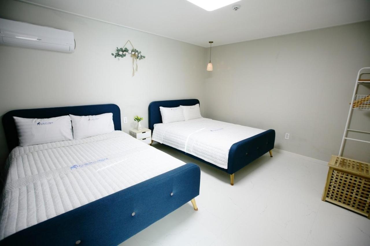 Damyang Thirasia Pension ภายนอก รูปภาพ